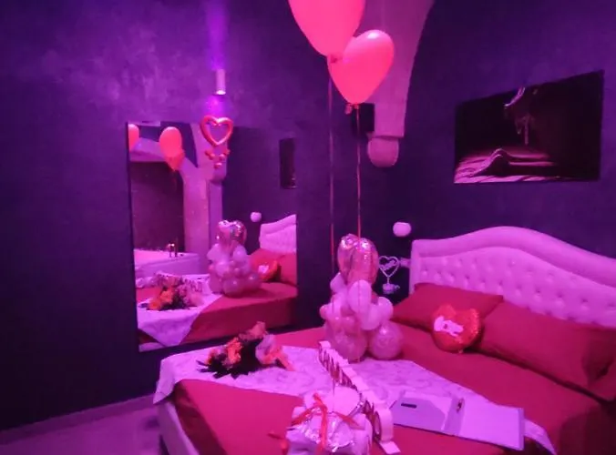 Afrodite Luxury Liefdeshotel *