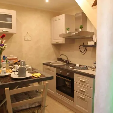 Liefdeshotel Afrodite Luxury Veglie